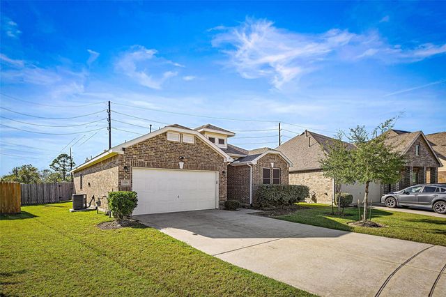 126 Polar Bear Trail, Crosby, TX 77532