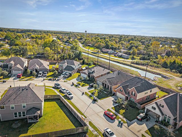 126 Polar Bear Trail, Crosby, TX 77532