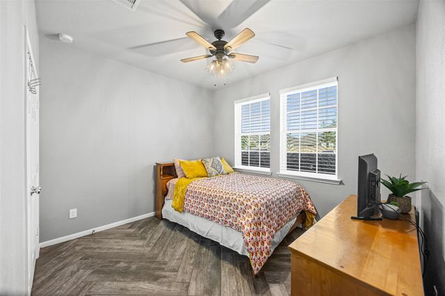 126 Polar Bear Trail, Crosby, TX 77532