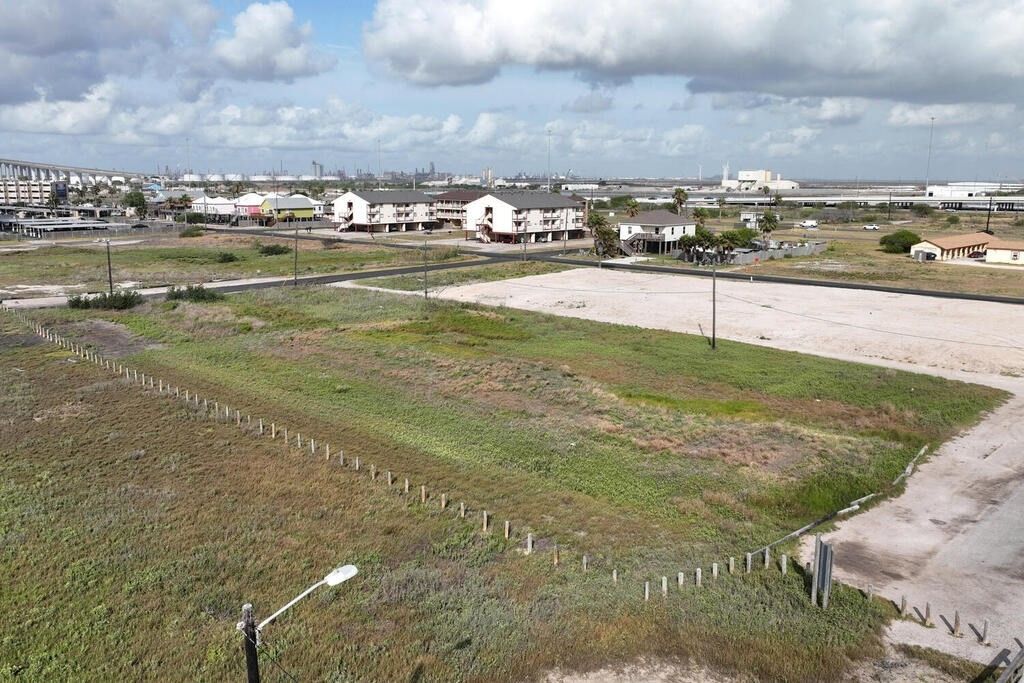4421 N Shoreline Blvd, Corpus Christi, TX 78402 — photo 4