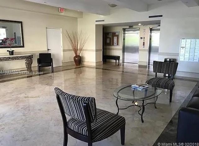 2400 SW 27th Ave 304, Miami, FL 33145