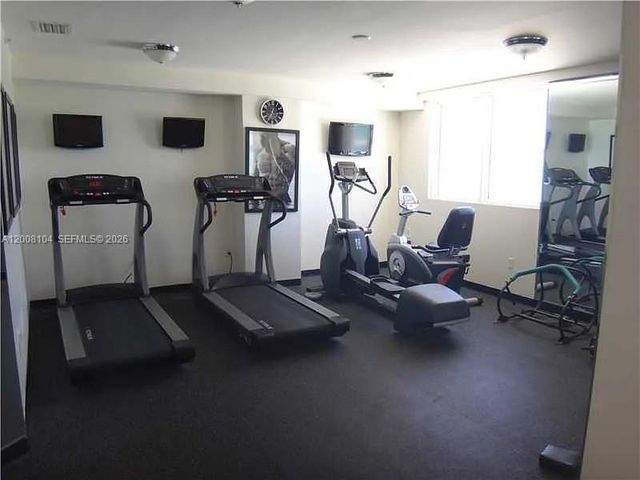 2400 SW 27th Ave 304, Miami, FL 33145