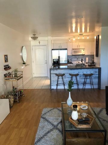 2400 SW 27th Ave 304, Miami, FL 33145