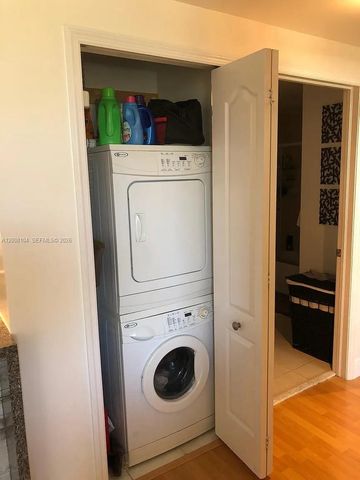 2400 SW 27th Ave 304, Miami, FL 33145