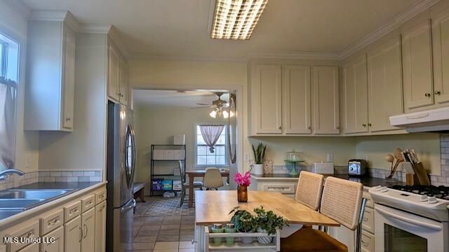 1701 Eastwood Road, Natchez, MS 39120