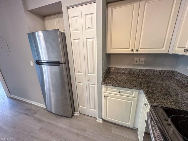 1250 Wildwood Lakes BLVD 206, Naples, FL 34104