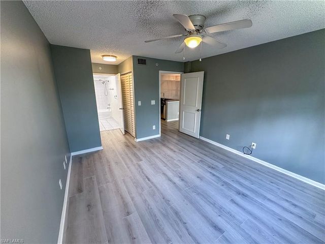1250 Wildwood Lakes BLVD 206, Naples, FL 34104