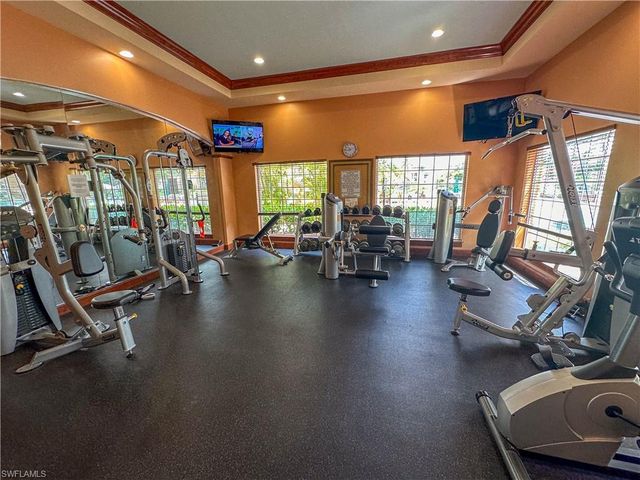 1250 Wildwood Lakes BLVD 206, Naples, FL 34104