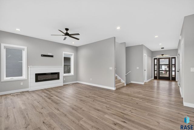 5411 W Patriot St Street, Sioux Falls, SD 57107