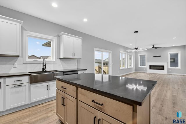 5411 W Patriot St Street, Sioux Falls, SD 57107