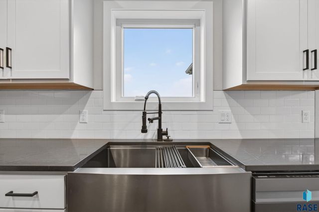 5411 W Patriot St Street, Sioux Falls, SD 57107