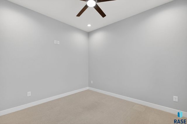 5411 W Patriot St Street, Sioux Falls, SD 57107