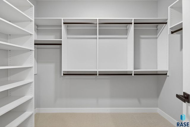 5411 W Patriot St Street, Sioux Falls, SD 57107