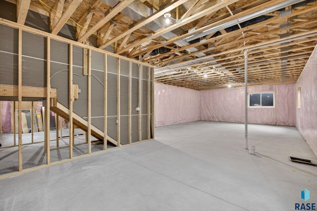 5411 W Patriot St Street, Sioux Falls, SD 57107