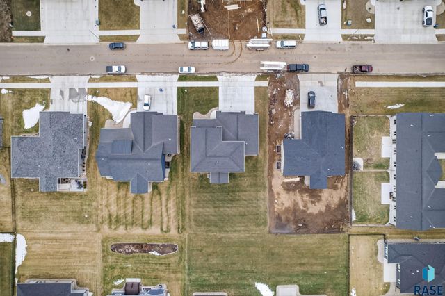 5411 W Patriot St Street, Sioux Falls, SD 57107