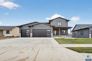 5411 W Patriot St Street, Sioux Falls, SD 57107