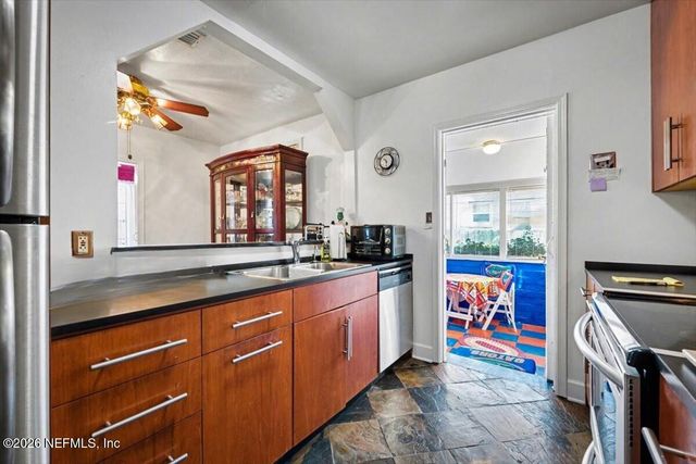 2711 STANWOOD Avenue, Jacksonville, FL 32207