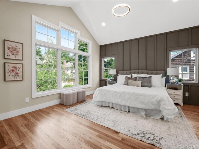 8 Brixton Road, Garden City, NY 11530