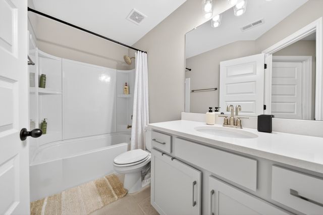 145 Dameron Drive, Hendersonville, TN 37075