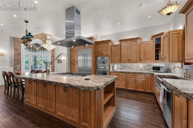 1815 Pine Grove Avenue, Colorado Springs, CO 80906