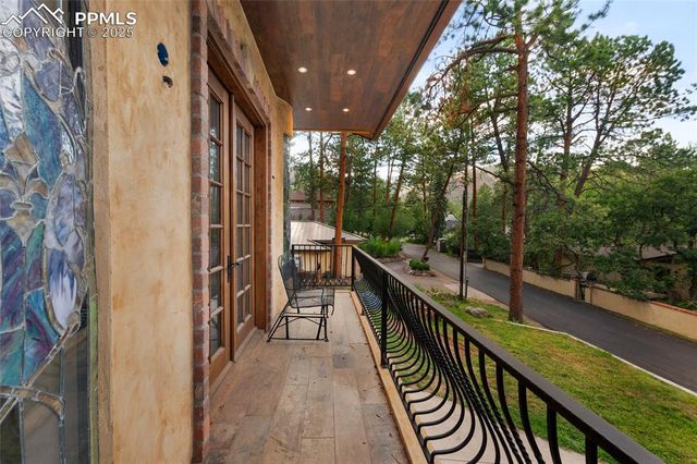 1815 Pine Grove Avenue, Colorado Springs, CO 80906