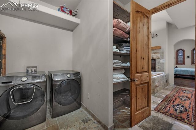 1815 Pine Grove Avenue, Colorado Springs, CO 80906