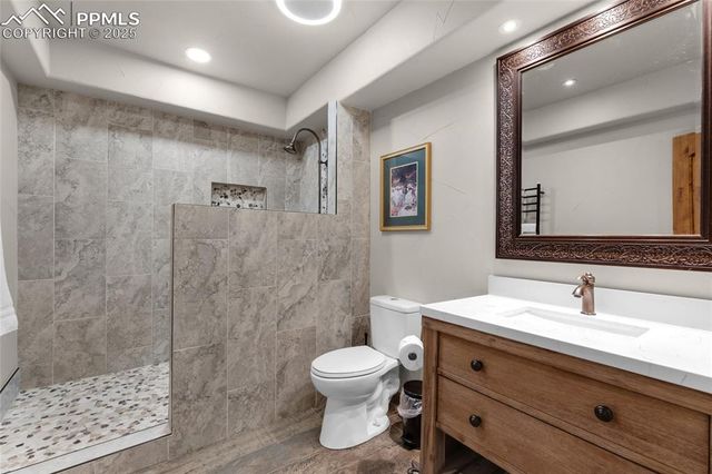 1815 Pine Grove Avenue, Colorado Springs, CO 80906