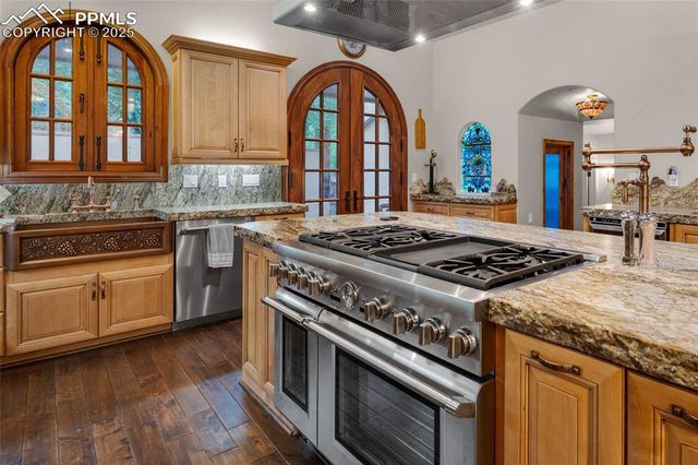 1815 Pine Grove Avenue, Colorado Springs, CO 80906