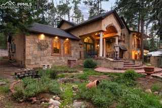 1815 Pine Grove Avenue, Colorado Springs, CO 80906