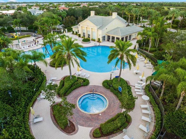 11379 SW Reston Court, Port St. Lucie, FL 34987