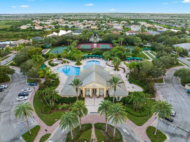 11379 SW Reston Court, Port St. Lucie, FL 34987