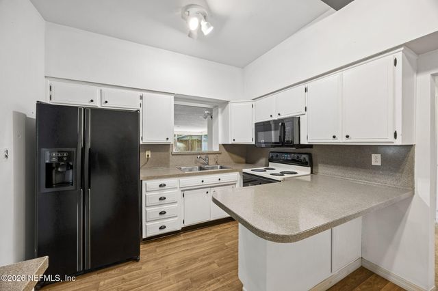 5266 CAMILLE Avenue, Jacksonville, FL 32210