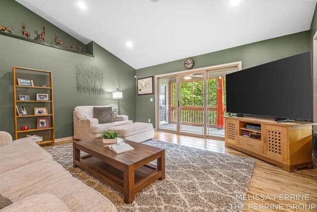 14300 Oberley Drive, Lowell, MI 49331