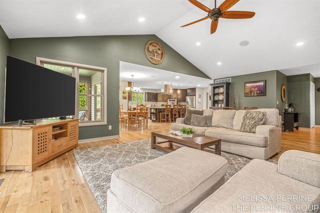 14300 Oberley Drive, Lowell, MI 49331