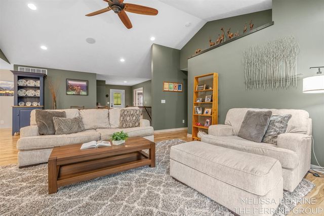 14300 Oberley Drive, Lowell, MI 49331