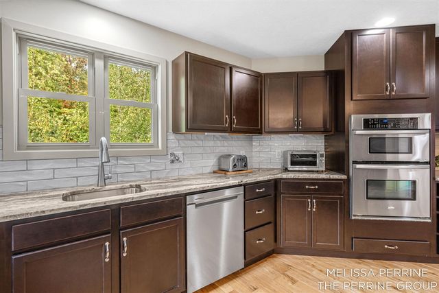 14300 Oberley Drive, Lowell, MI 49331