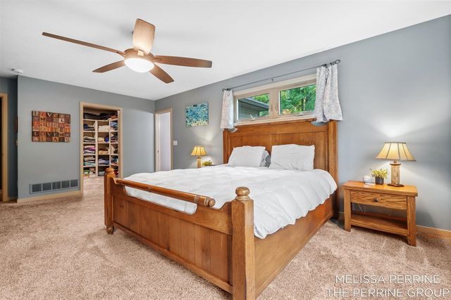 14300 Oberley Drive, Lowell, MI 49331