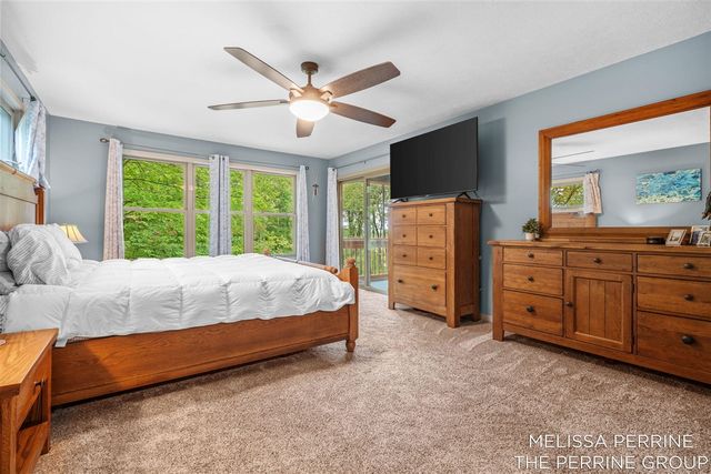14300 Oberley Drive, Lowell, MI 49331