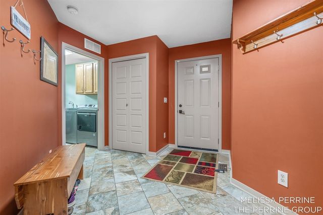 14300 Oberley Drive, Lowell, MI 49331