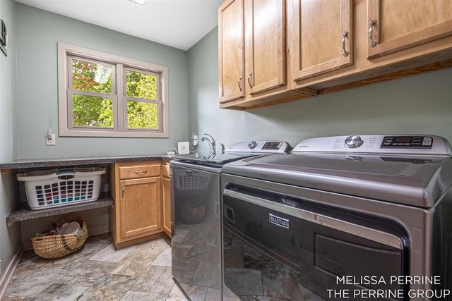 14300 Oberley Drive, Lowell, MI 49331