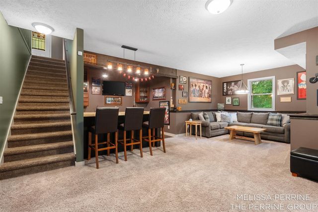 14300 Oberley Drive, Lowell, MI 49331