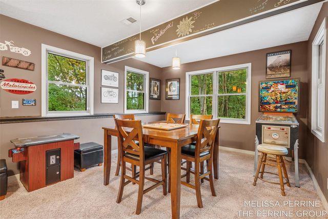 14300 Oberley Drive, Lowell, MI 49331