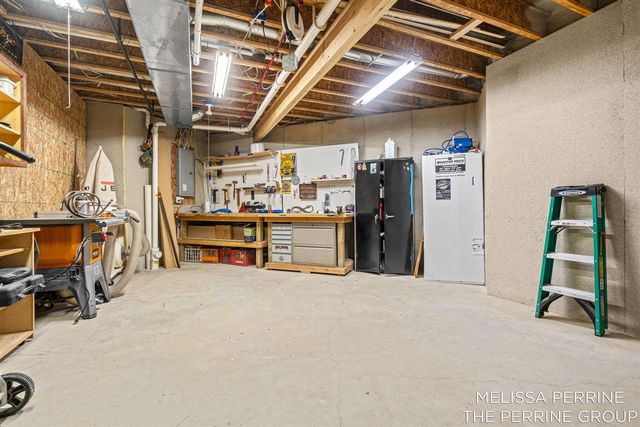 14300 Oberley Drive, Lowell, MI 49331