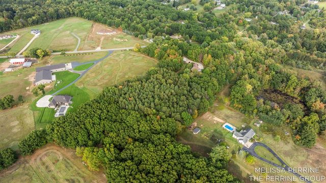 14300 Oberley Drive, Lowell, MI 49331