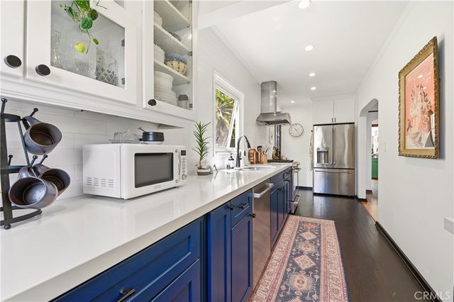 209 La Verne, Long Beach, CA 90803
