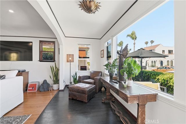 209 La Verne, Long Beach, CA 90803