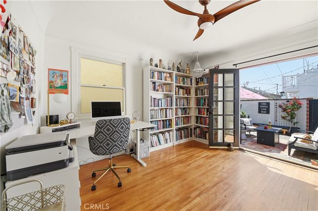 209 La Verne, Long Beach, CA 90803