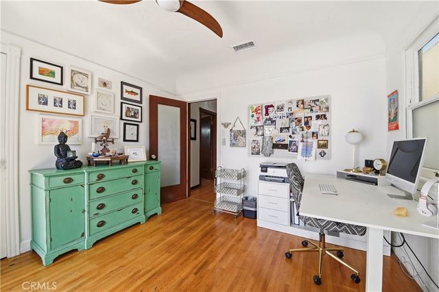 209 La Verne, Long Beach, CA 90803