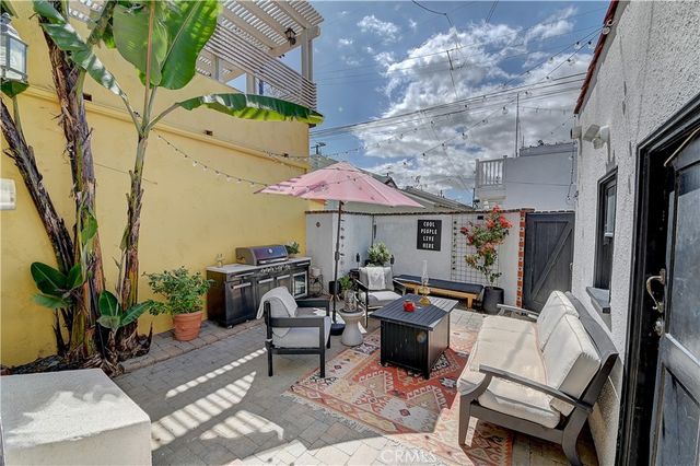 209 La Verne, Long Beach, CA 90803