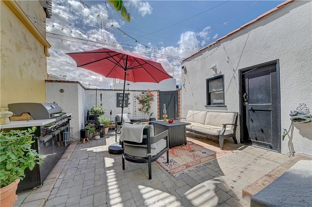 209 La Verne, Long Beach, CA 90803